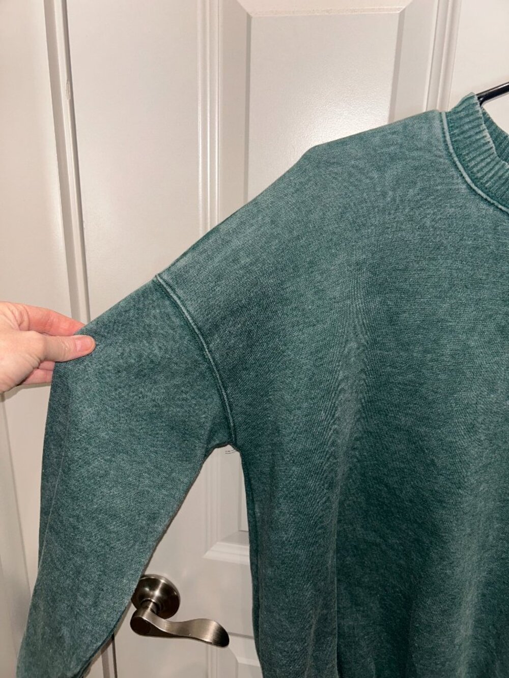 Zenana Dk Green Mineral Washed Crew Neck Sweatshirt - Picture 4 of 9